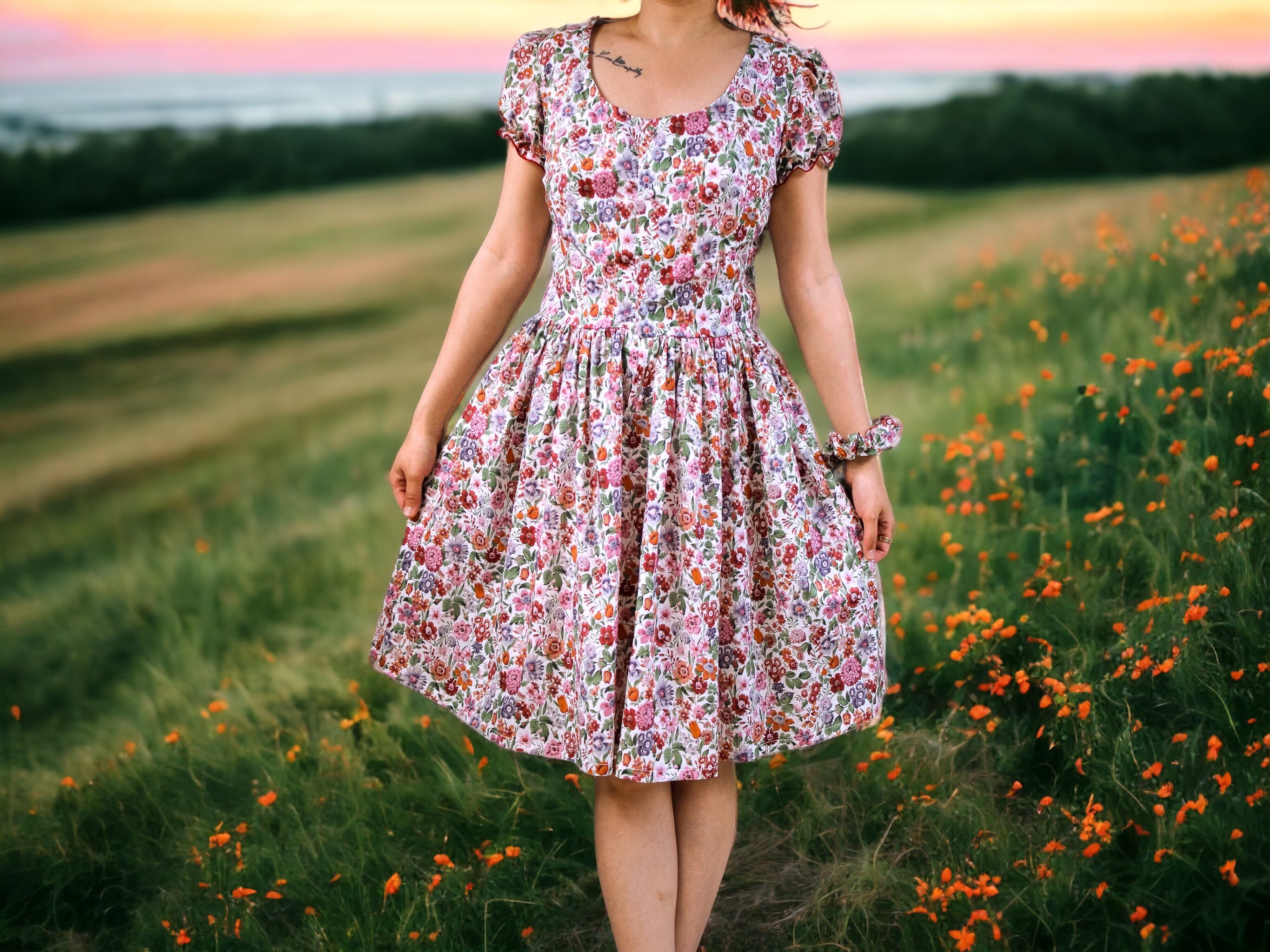 LIBERTY Midi dress with half sleeve and deep round neck