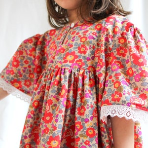 Robe fille Liberty London Robe fille à fleurs Robe soleil d'été fille Robe imprimée fleuri fille Robe en coton pour enfant Robe fleurie pour bébé image 1