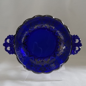 New Martinsville &quot;Janice&quot; 6&quot; Nappy Double-Handled Serving Bowl ~ Ritz Blue, Floral Basket Sterling Silver Overlay