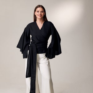 Haut kimono en lin, chemisier à manches larges, haut cache-cœur en lin, chemisier cache-cœur, chemise ample en lin, cache-cœur kimono, chemise kimono japonaise, kimono court femme image 10