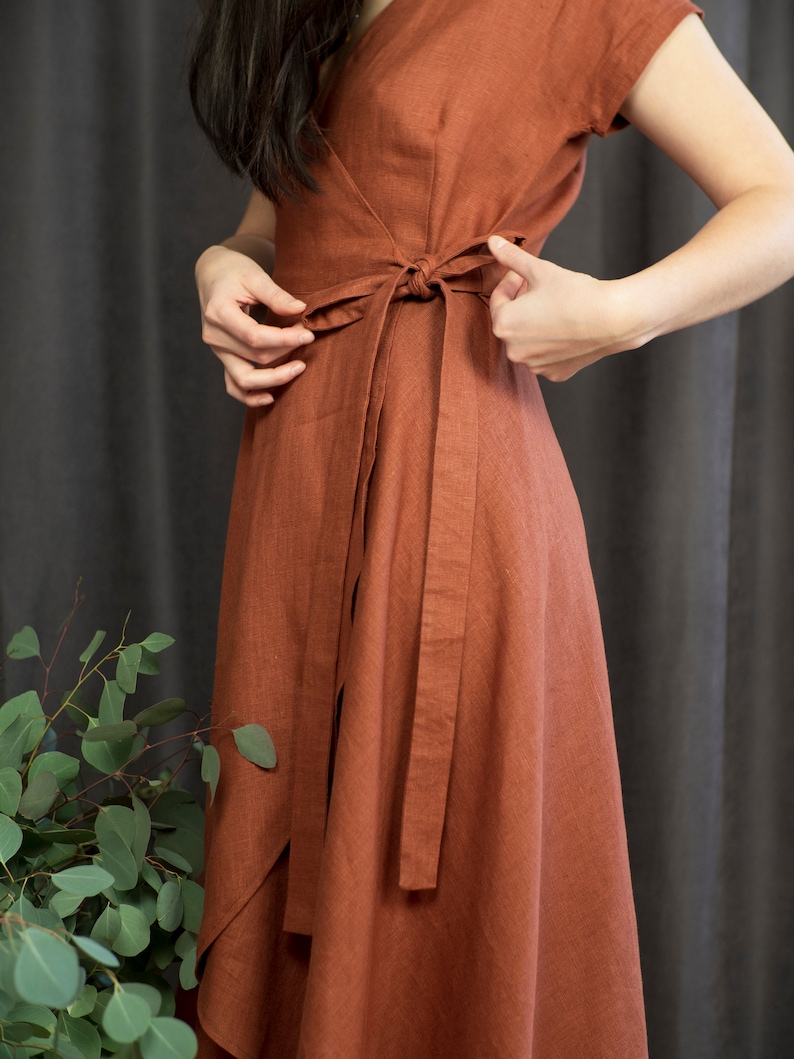 Linen wrap dress for women image 1