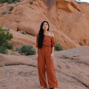 Linen two piece set, Red linen top and bottom, Two piece set women, Red linen set womens,Linen clothing,Linen suit red,Crop top and pant set