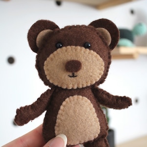 Woodland Felt Bear PDF Pattern, Felt Ornament, Felt Animals, Woodland Animals Collection, Nursery Decor, Children&#39;s Felt Toy,