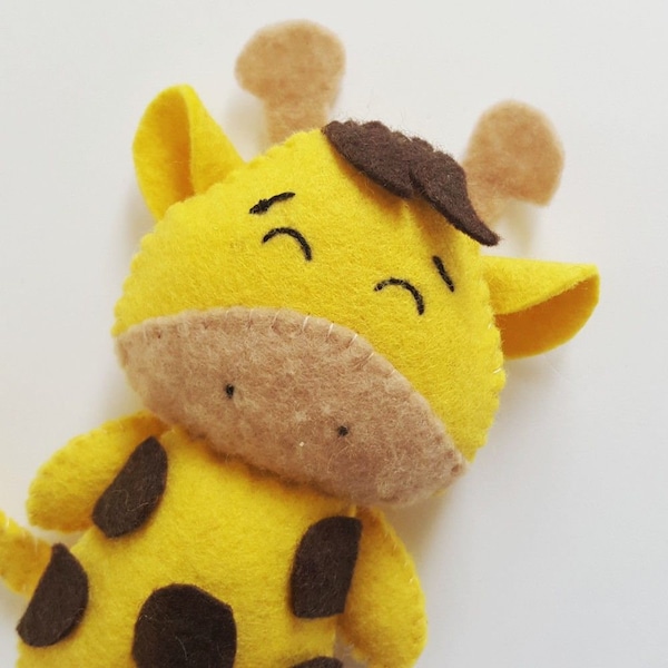 Felt Giraffe PDF Pattern, Felt Doll, Felt Ornament, Felt Animal, Jungle Animal, Zoo Animal, Felt Toy, Steiner Toy, DIY Toy Pattern