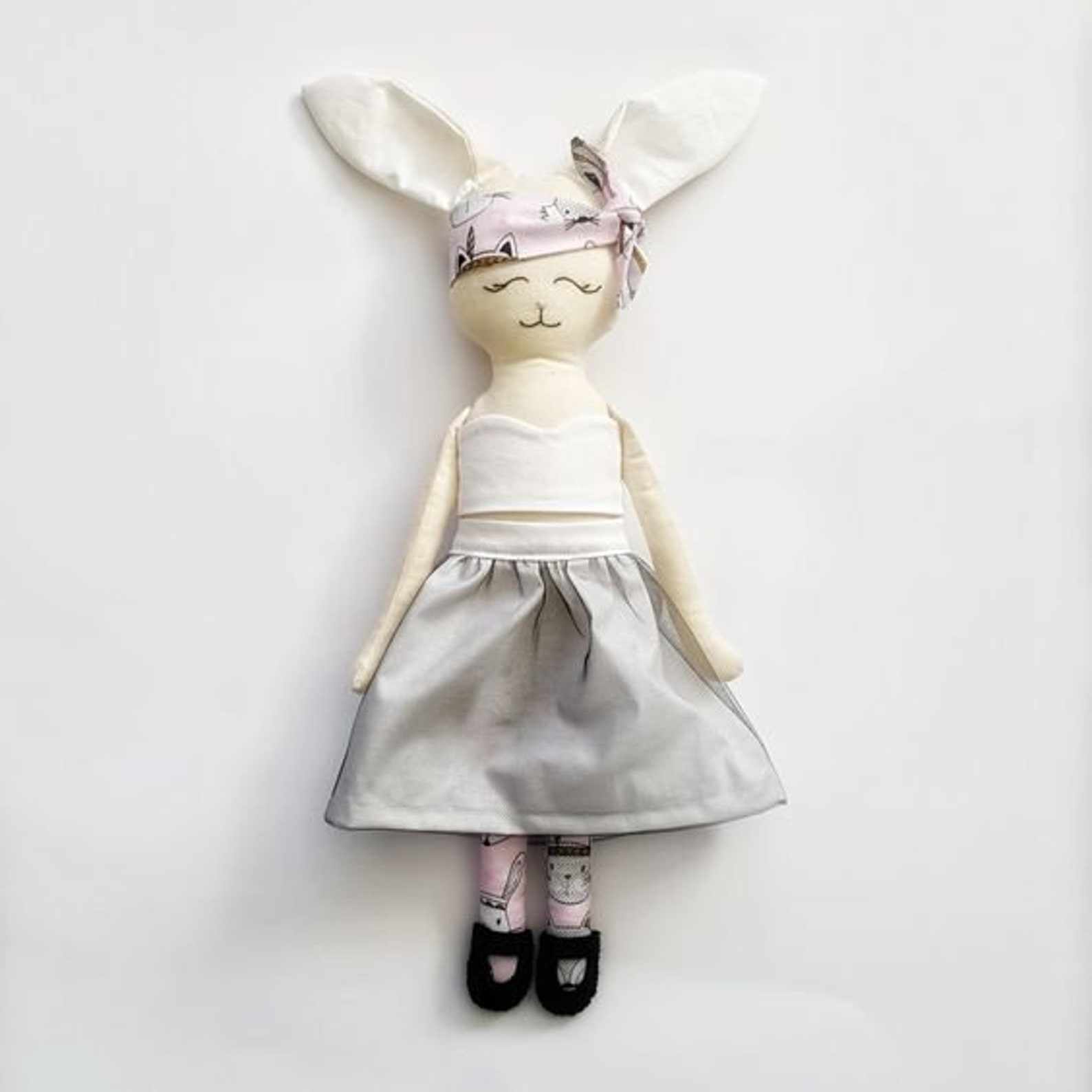 Bunny Rag Doll PDF Sewing Pattern, Cloth Easter Bunny Doll, Bunny ...