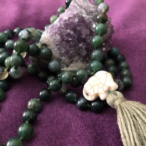 Motivational Aquatic Agate Mala Prayer Beads