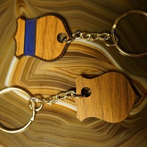 Walnut Police key chain (Blue Line, Badge)