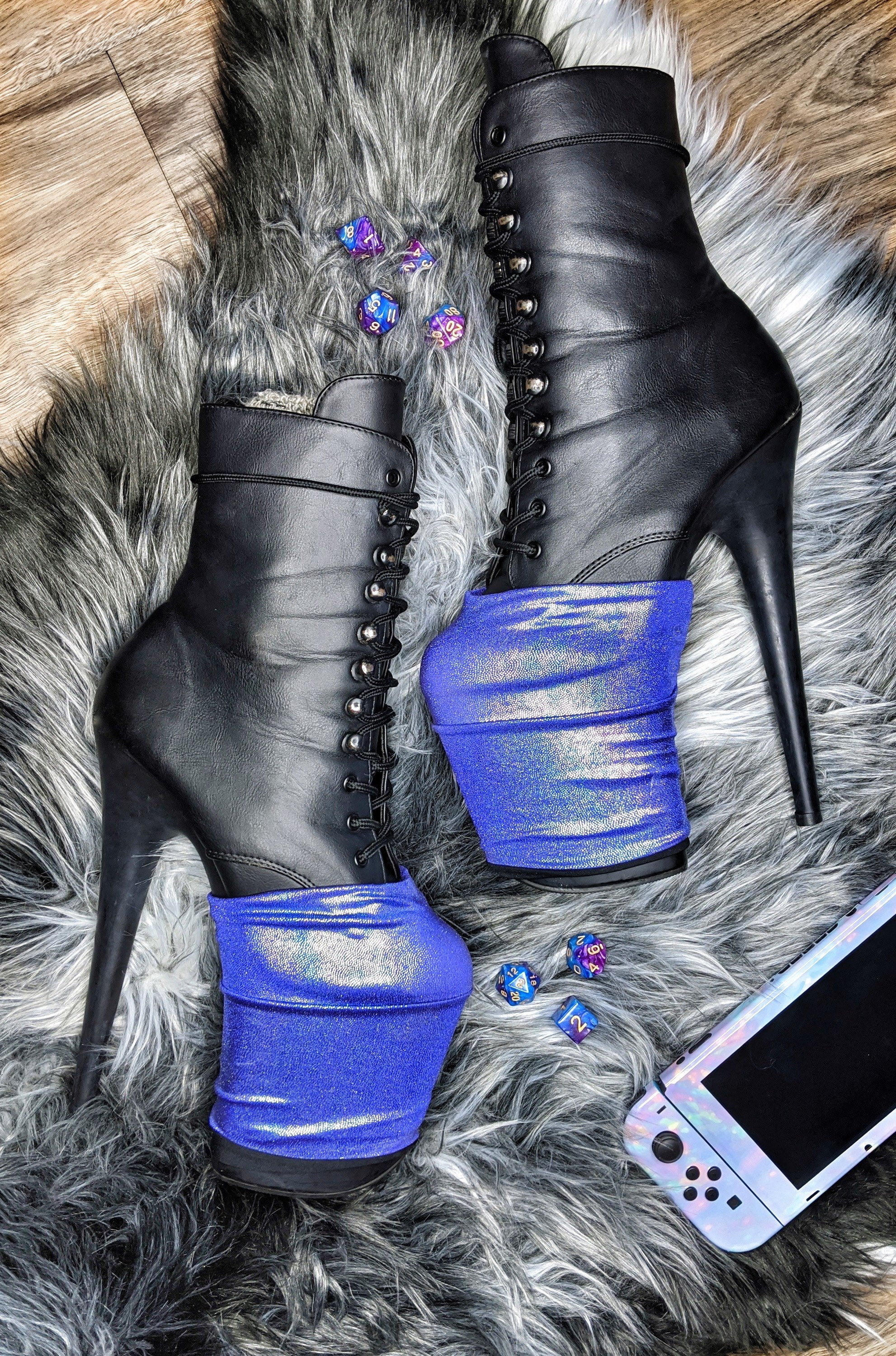 LUNA PLATFORM PROTECTORS Pleaser Pole 