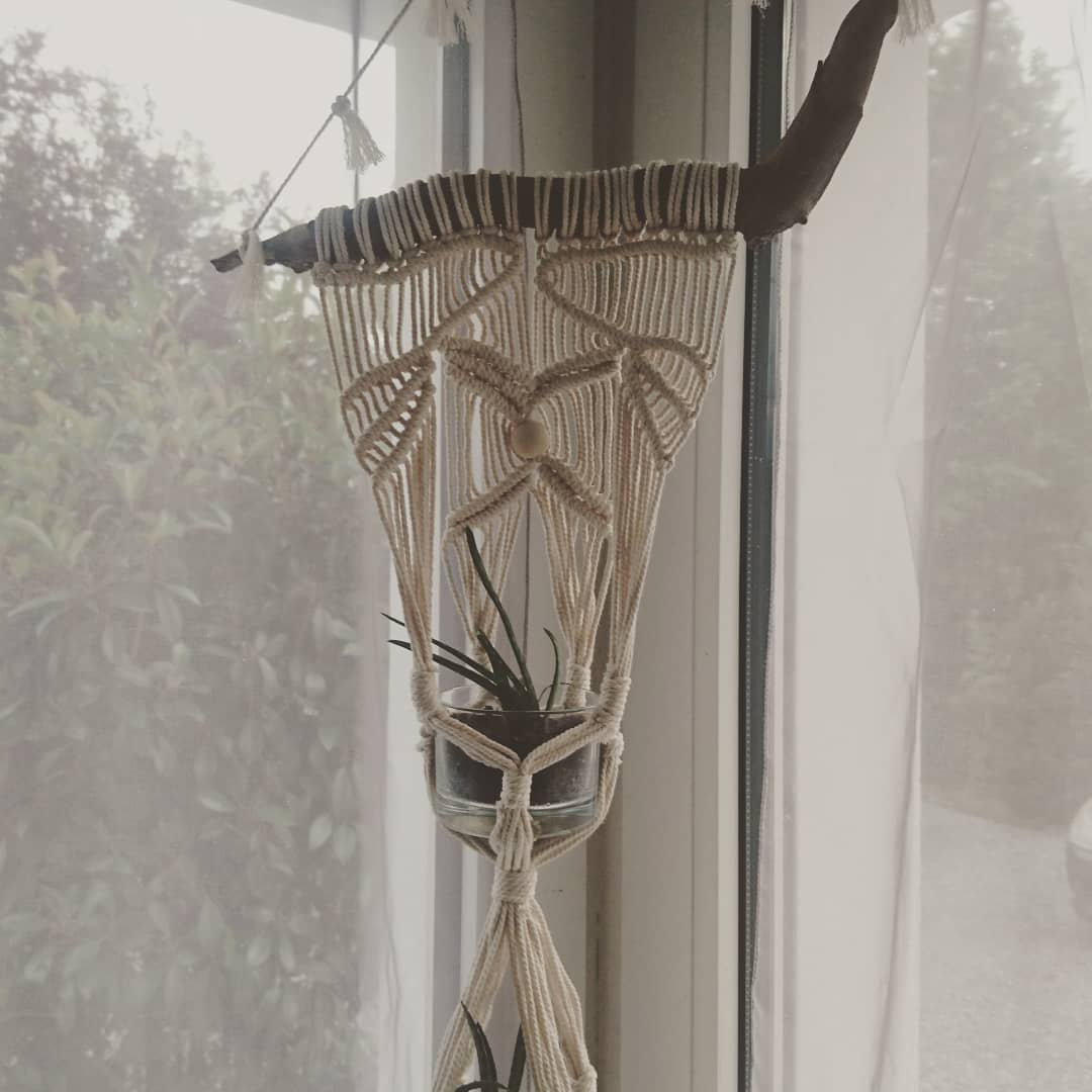 Niranjana Suspension Macramé Porte Plante