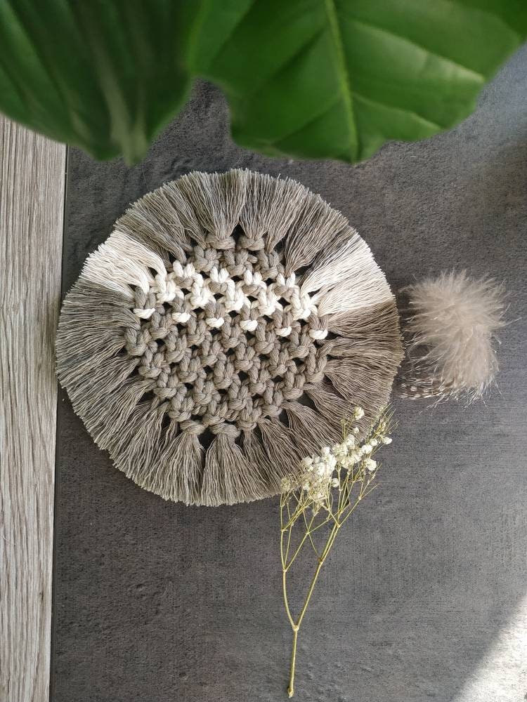 Coaster, Dessous de Verre ou Bougie en Macramé.