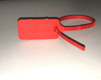targhetta off white prezzo