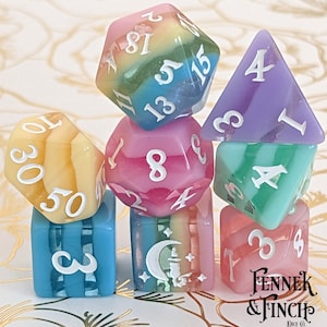 Zestaw kości Pastel Rainbow TTRPG, kości wielościenne, kości D&D, Dungeons and Dragons, gry fabularne na stole. Kostki Pastel Rainbow
