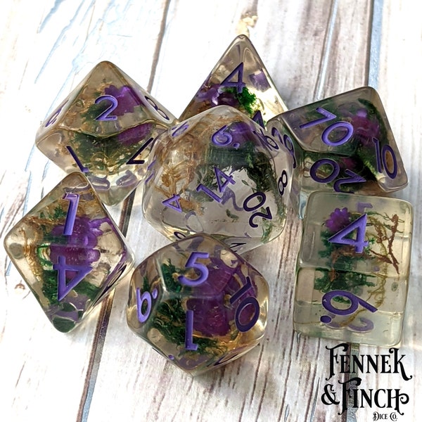 Purple Flower and Moss Dice Set, TTRPG Polyhedral dice, D&D dice, Dungeons and Dragons, Table Top Role Playing. Real dried flower plants