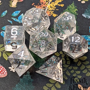 Ice Palace DnD 7pc Dice Set, Polyhedral dice, D&D dice, Dungeons and Dragons, Table Top Role Playing. Sharp Edge resin dice with glitter