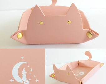 Pink Cat Dice Tray. Cat shaped dice tray. Folding dice tray, DnD dice tray. Dice rolling tray. TTRPG dice tray. Gift idea for DnD players