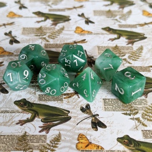 Jade Forest Dice Set – 7 Piece Green and White Resin TTRPG Dice for DnD, Metallic Silver Font, Druid Ranger Fantasy Dice Set