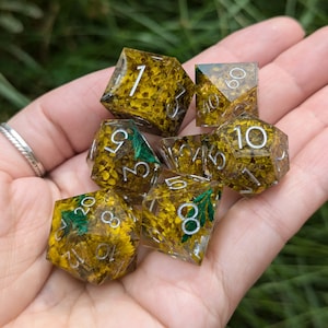 Enchanted Meadow Dice Set, TTRPG, D&D dice, Sharp Edge Dice, Dungeons and Dragons, real flower dice, D20 TTRPG, - FLAWED