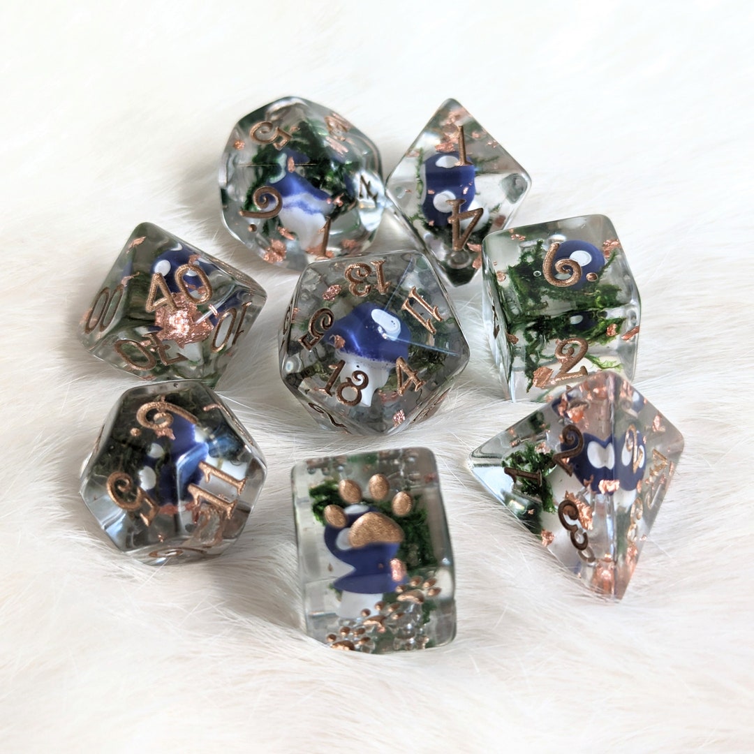 Mushrooms and Moss Dice Set: TTRPG Polyhedral Dnd Dice - Etsy