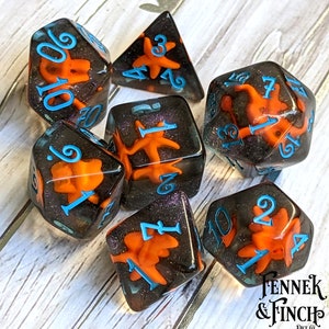 Starfish Dice Set, TTRPG Dice, Polyhedral dice, D&D dice, Dungeons and Dragons, Table Top Role Playing. genasi pirate ocean theme dice set