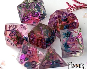 Midnight Garden Dice Set | Handmade Sharp Edge D&D Polyhedral Dice with Dried Flowers | 7pc TTRPG Dice