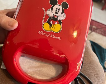 vitantonio waffle maker mickey mouse