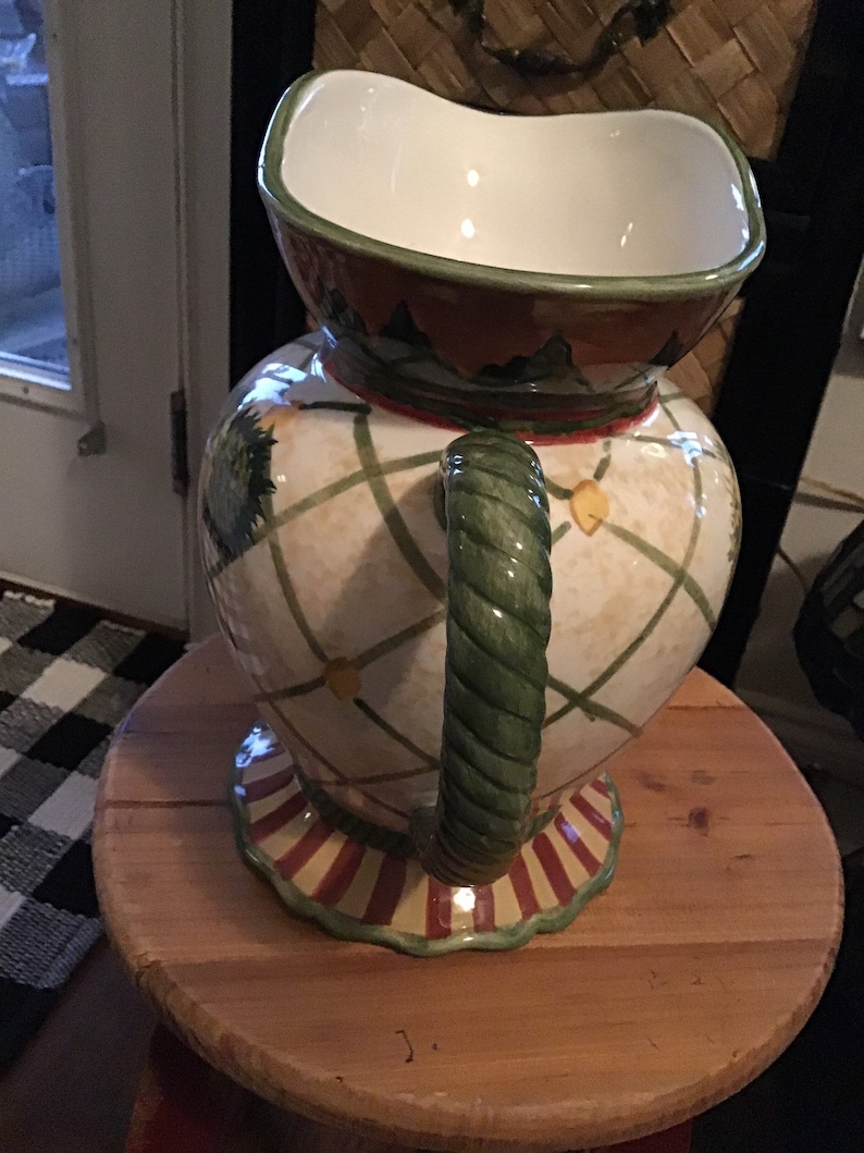 Waverly Topiary Pitcher Hand Painted No Flaws Excellent Condition Bright Vivid Colors Holds Up To 8 Cups