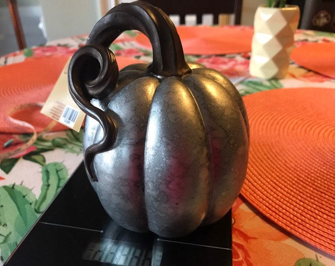 Robert Stanley Signature Collection Pumpkin Excellent Condition, Never