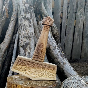 Mjolnir - Thors hammer, Wooden Mjolnir, Wooden Thors Hammer with ornaments, Carved Mjolnir, Wooden Mjolnir, Norse Mythology