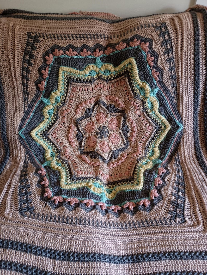 Cosmic Cal Antique Cosmic Cal Handmade Crochet Blanket/family/special Occasion ...