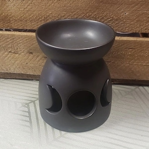 Ceramic Triple Moon Oil Diffuser