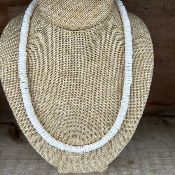 Handmade White Round Puka Shell Choker Necklace - Real Shell Necklace - Beach Jewelry