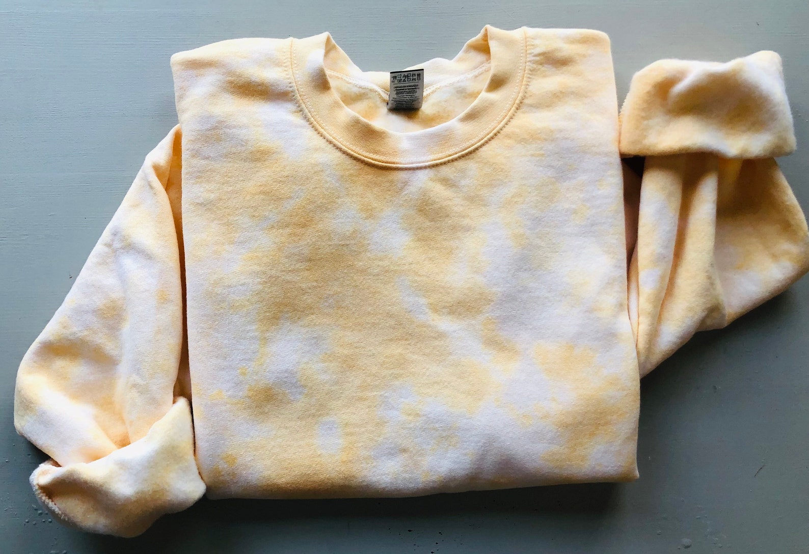 tie dye non white shirt