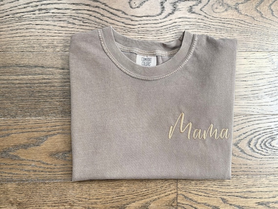 Embroidered Mama Shirt, Mama Tshirt, Mama Shirt, Embroidered Mama Tshirt, Mama Tee, Embroidered Mama Tee, Gift for Mom, Mom Shirt