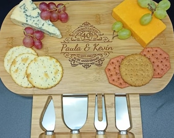 Ruby Wedding Anniversary Gift - Personalised Charcuterie Bamboo Cheese Board - 40th Wedding Anniversary Gift