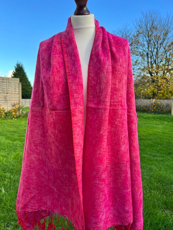 Yak Wool Code SRP Shawl Fringe Travel Wrap Hand Woven Scarf Yak Wool Code SRP Shawl Fringe Travel Wrap Hand Woven Scarf