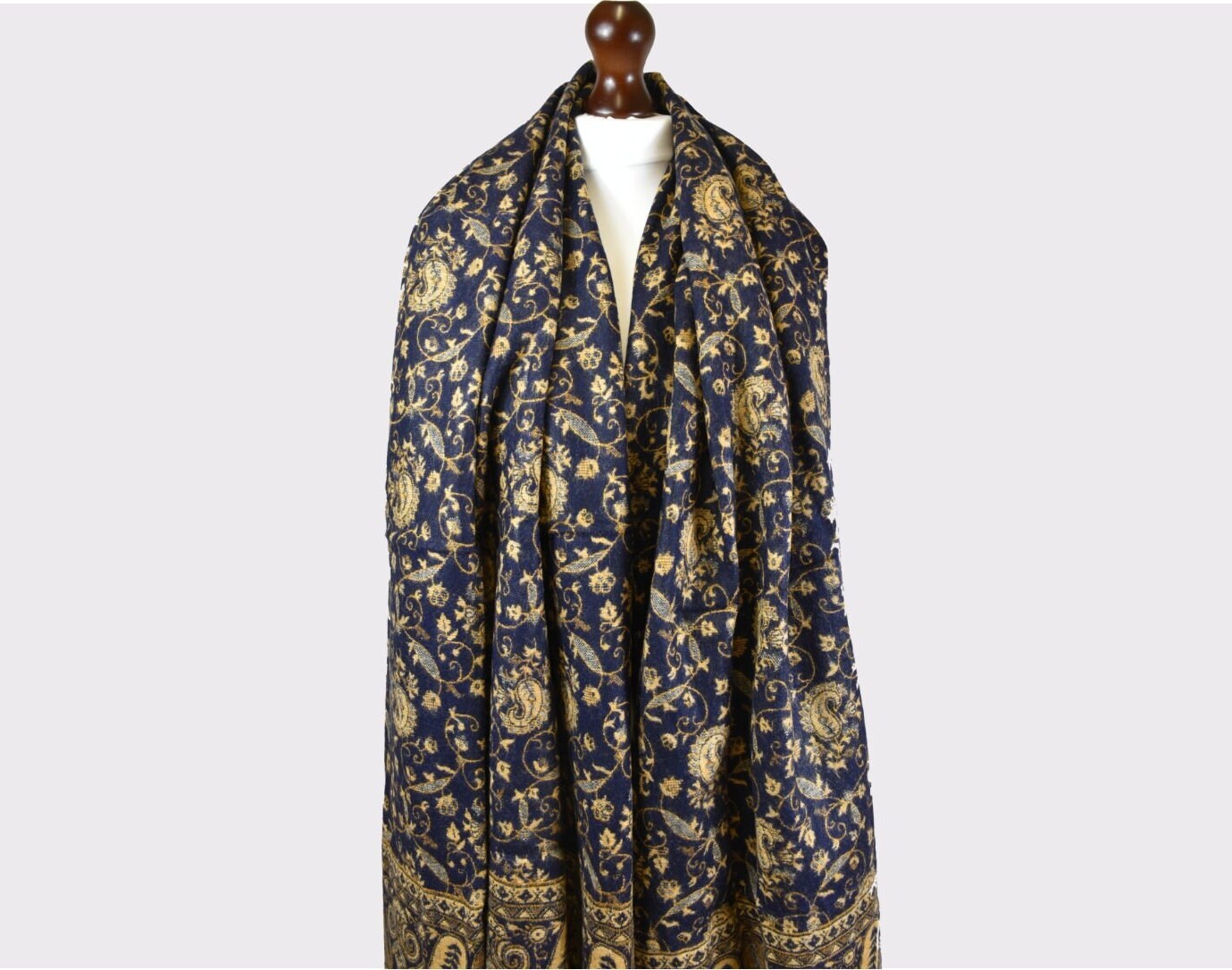 Yak Wool Shawl Reversible Travel Stole 195cm* 95cm Wrap Yak Wool Shawl Reversible Travel Stole 195cm* 95cm Wrap