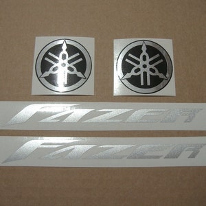 Fazer FZS 600 2004-2005 complete replacement decals set full replica stickers kit restoration graphics reproduction fzs600 pattern emblems