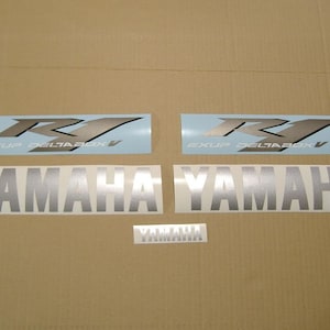 YZF-R1 2004 2005 complete replacement decals set full restoration stickers kit replica graphics reproduction pattern emblems rn12 logo r1