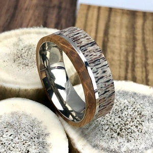 Handgefertigte Whisky Fass Holz & Hirschgeweih Ring - Titanhülse