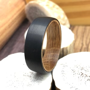 Black Men Ring, Mens Wedding Band, Black Wedding Ring, Mens Ring, Tungsten Ring, 8mm Ring, Black Ring, Rings for Him, Rings for Men