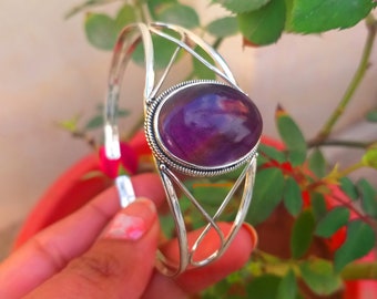 Amethyst Bracelet, 92.5% Silver Bracelet, Handcrafted Bracelet, Oval stone Bracelet, Amethyst Jewelry, Boho Bracelet, Purple Stone Jewelry
