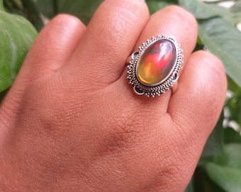 Bague d’opale éthiopienne, bague en argent sterling 925, cadeaux pour elle, bague d’opale de feu, bague d’anniversaire, bague de promesse, bague fabriquée à la main, bague Boho