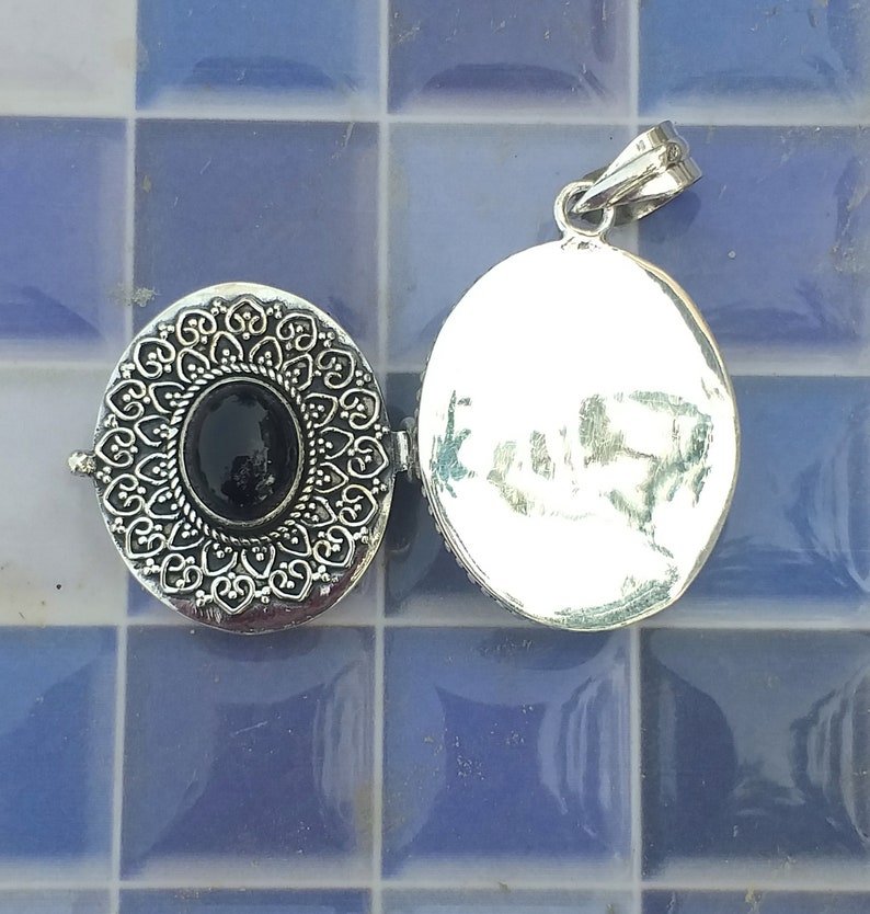 Black Onyx poison Box Pendant, 92.5%sterling silver pendant, designer dainty pendant, Gifts for him image 6