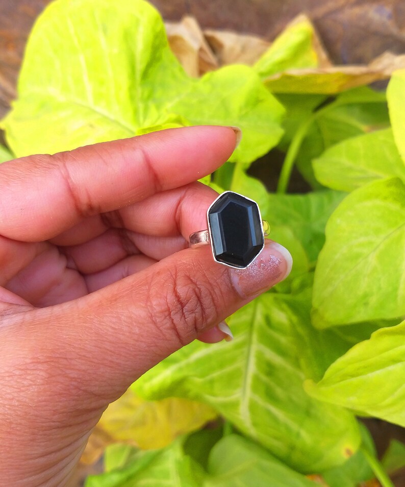 Ring i sterlingsilver med svart onyx, handgjord ring med hexagonal ädelsten bild 8