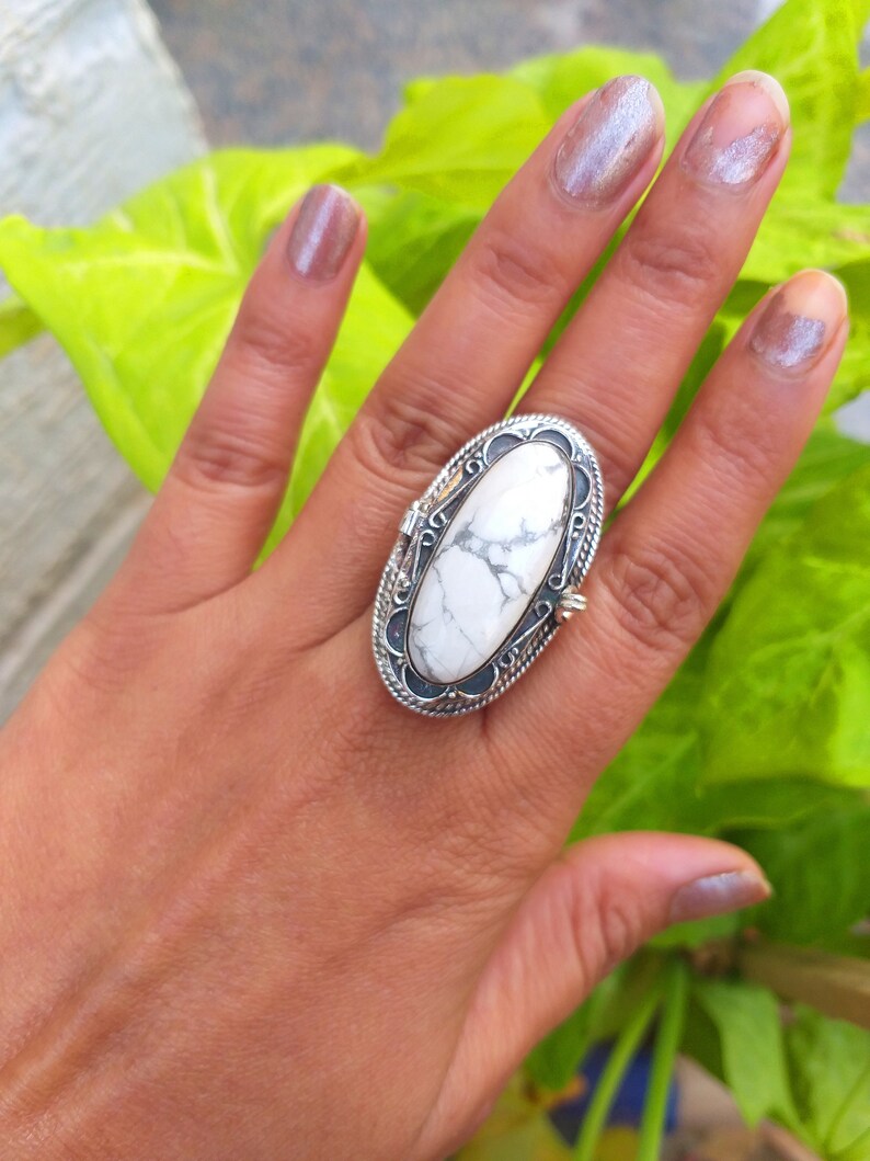 Natural Howlite Poison Ring 92.5% Sterling silver Openable Ring, Handmade jewelry, Gifts for everyone, valentine day gifts, Pill Box Ring image 9