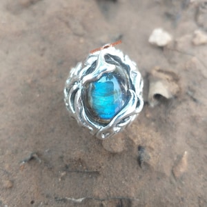 Labradorite Ring, 925 Sterling Silver Ring, Blue flashy natural Labradorite Ring, Gift For Her, Oval stone ring, one of kind ring, boho ring image 5