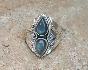 Bague en labradorite naturelle, bague en argent sterling à 92,5%, bague faite à la main, bague en pierre double, bague en pierre précieuse, bague boho, bague unique, cadeau pour elle