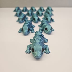 3D Printed Articulated Baby Gecko | Articulated Flexible Fidget Toy | 3D printed Baby Gecko | Ideal For a Gift.