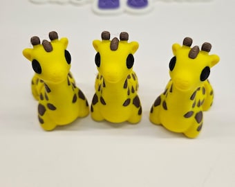 Giraffa articolata stampata in 3D: giocattolo flessibile e irrequieto