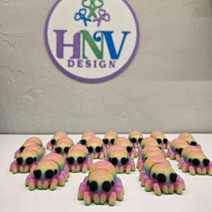 3D Printed Baby Spider | Glow-in-the-Dark PLA Spiders | 3D Printed Collectibles | Ideal for a Gift.